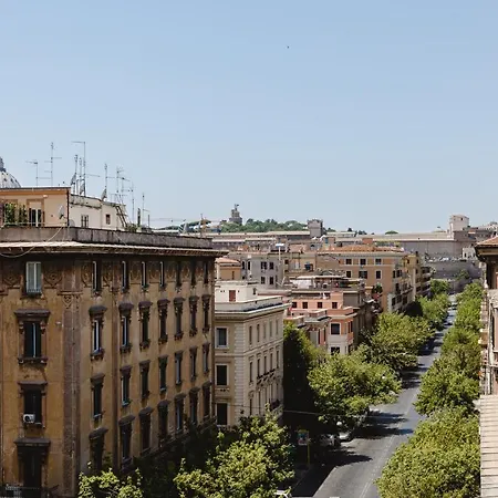 Elegante E Classico Attico Con Terrazzo Privato Vicino Al Vaticano * Ρώμη