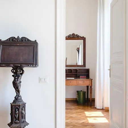 Elegante E Classico Attico Con Terrazzo Privato Vicino Al Vaticano * Ρώμη