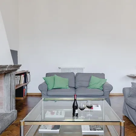 Elegante E Classico Attico Con Terrazzo Privato Vicino Al Vaticano